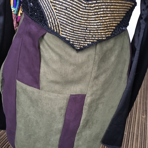 Faux suede color block skirt - Picture 3 of 7